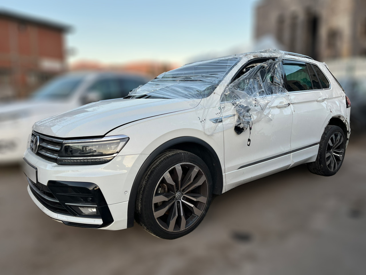 DIJELOVI VW TIGUAN > 16-20 2.0 Dizel DFHA MOTOR