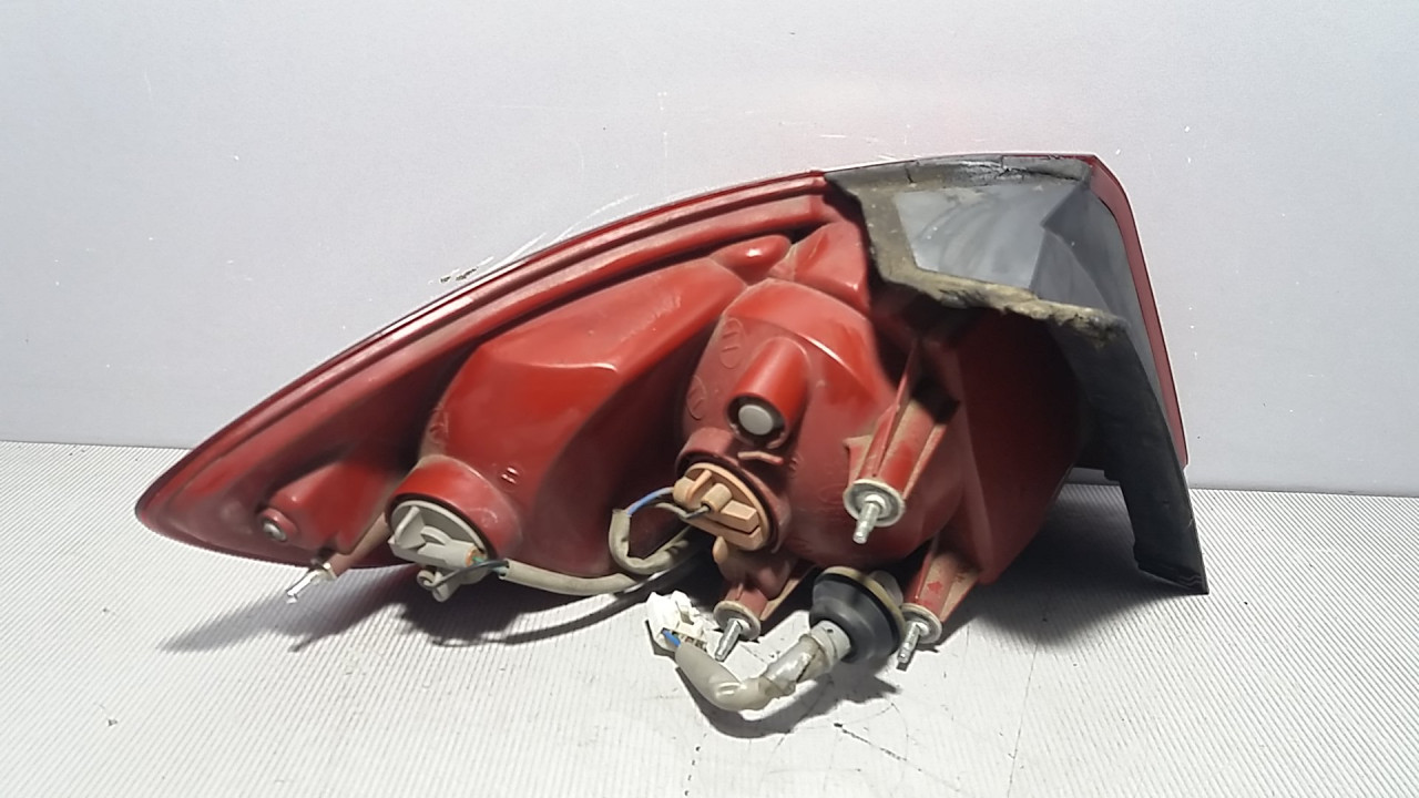 STOP SVJETLO HYUNDAI SANTA FE > 06-09 924022B000
