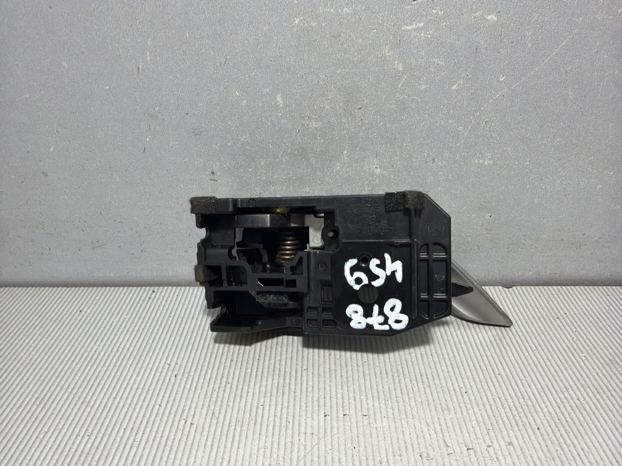 DIJELOVI UNUTRASNJA RUCKA VRATA MAZDA 3 > 13-16 2.2 T8315KD53
