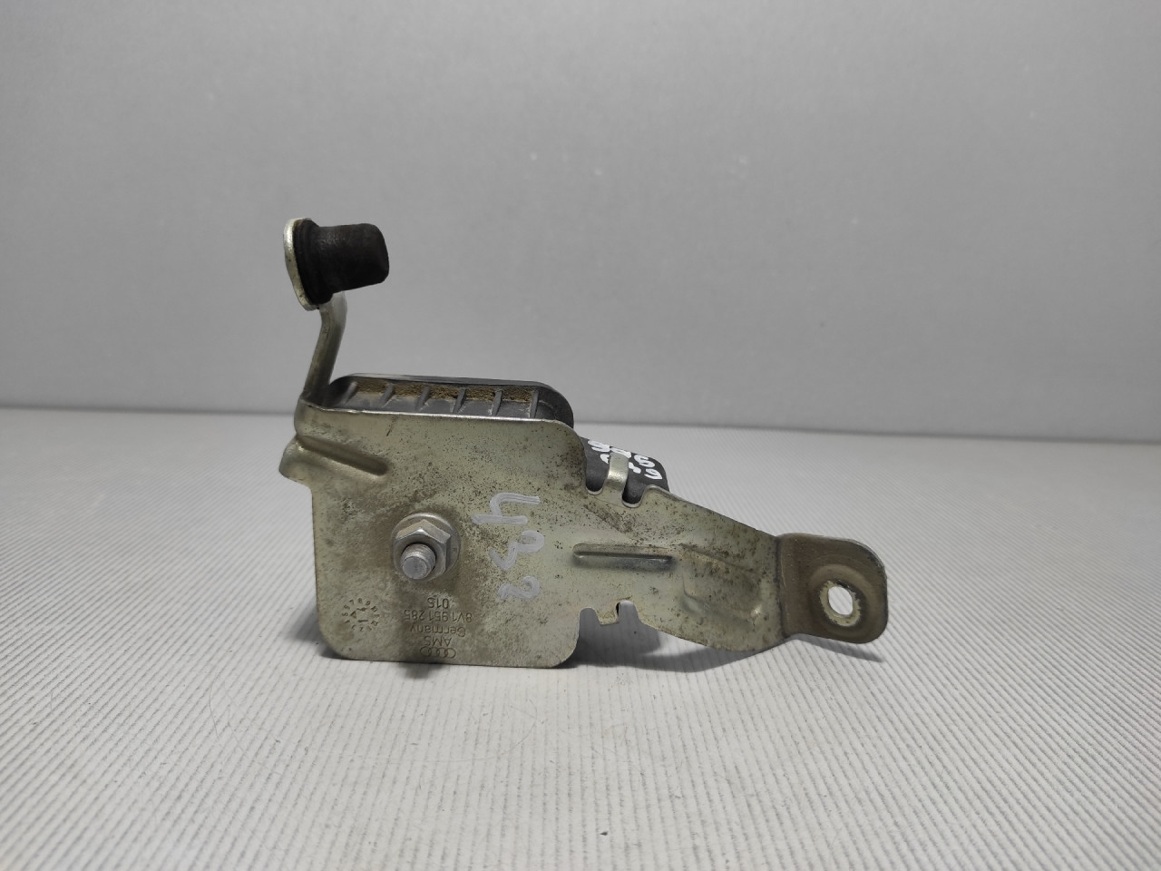 ELEKTRONIKA ALARMA AUDI A3 (8V1/8VA) > 12-16 8V1951285