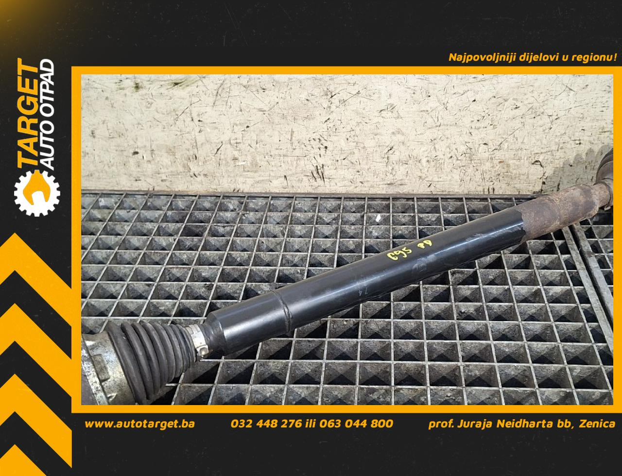 DIJELOVI POLUOSOVINA AUDI A3 (8V1/8VA) > 12-16 1.4 5Q0407272C