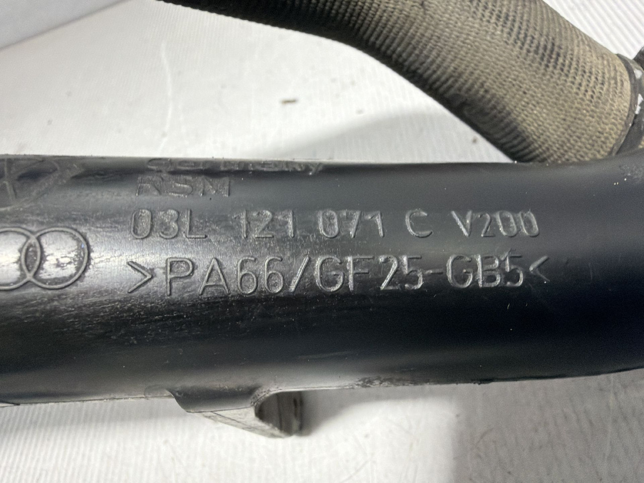 DIJELOVI CRIJEVO AUDI A4 (B8) > 07-11 2.0 03L121071C
