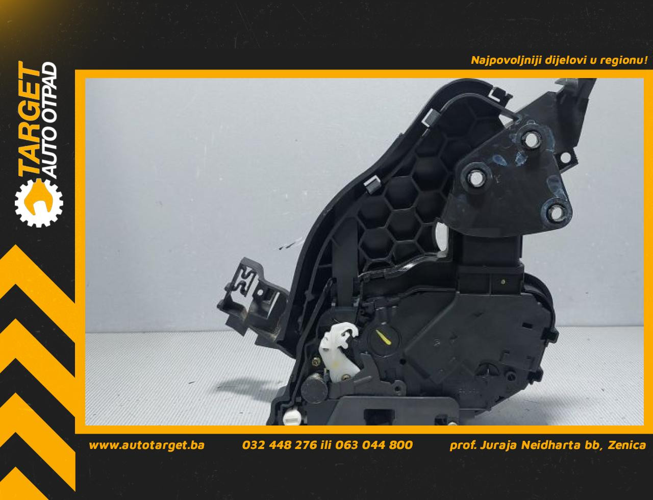 DIJELOVI BRAVA VRATA VOLVO S40/V50 > 07-12 30699111