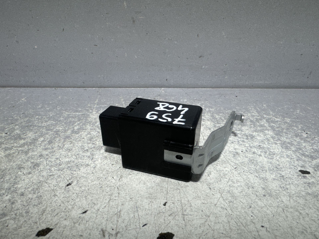 DIJELOVI ELEKTRONIKA MODUL MAZDA 6 > 18- DH0F67YA0