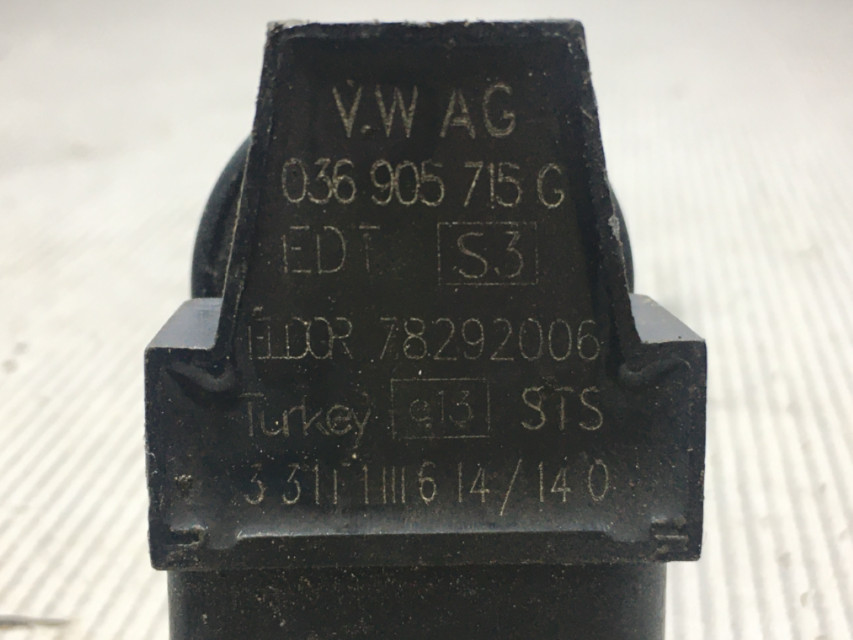 DIJELOVI BOMBINA VW PASSAT B7 > 10-14 036905715G