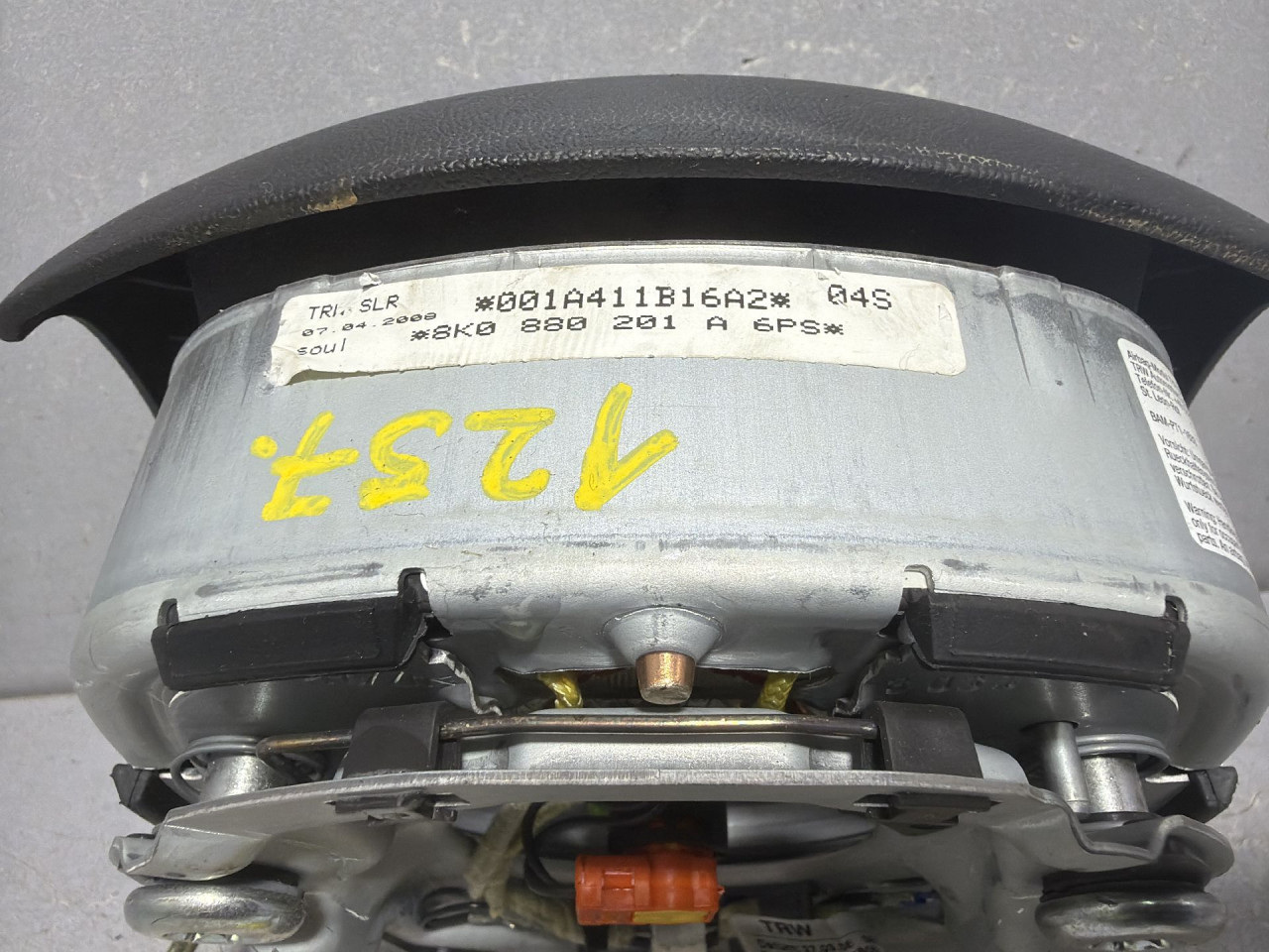 DIJELOVI AIRBAG VOLANA AUDI A4 (B8) > 07-11 8K0880201A