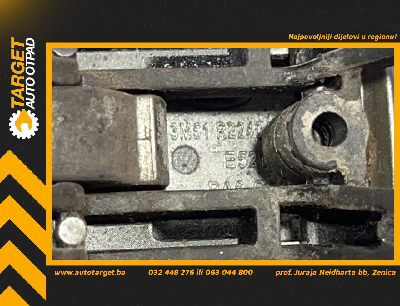 DIJELOVI RUCKA VRATA FORD FOCUS > 05-07 3M51R22404A