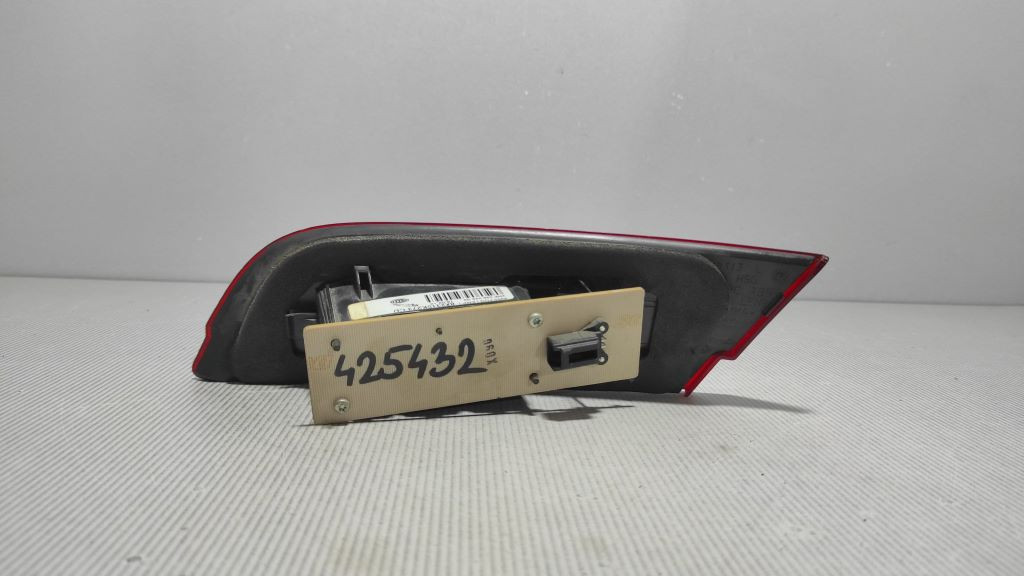 DIJELOVI STOP SVJETLO JAGUAR XF > 08-11 8X2315K273