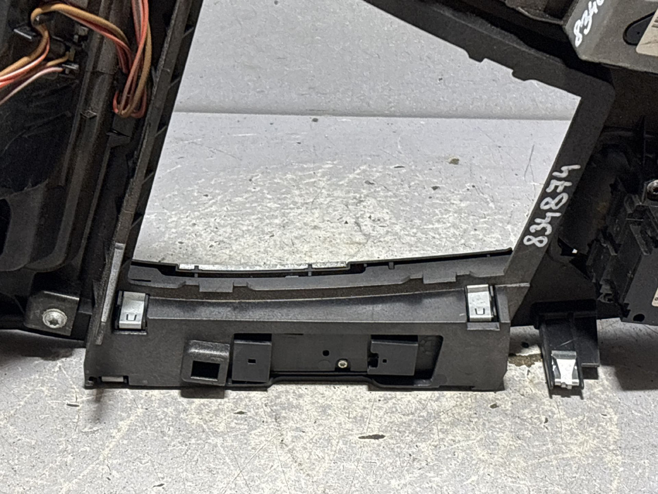 DIJELOVI PREKIDAC BMW SERIJA 5 (F10/F11) > 10-13