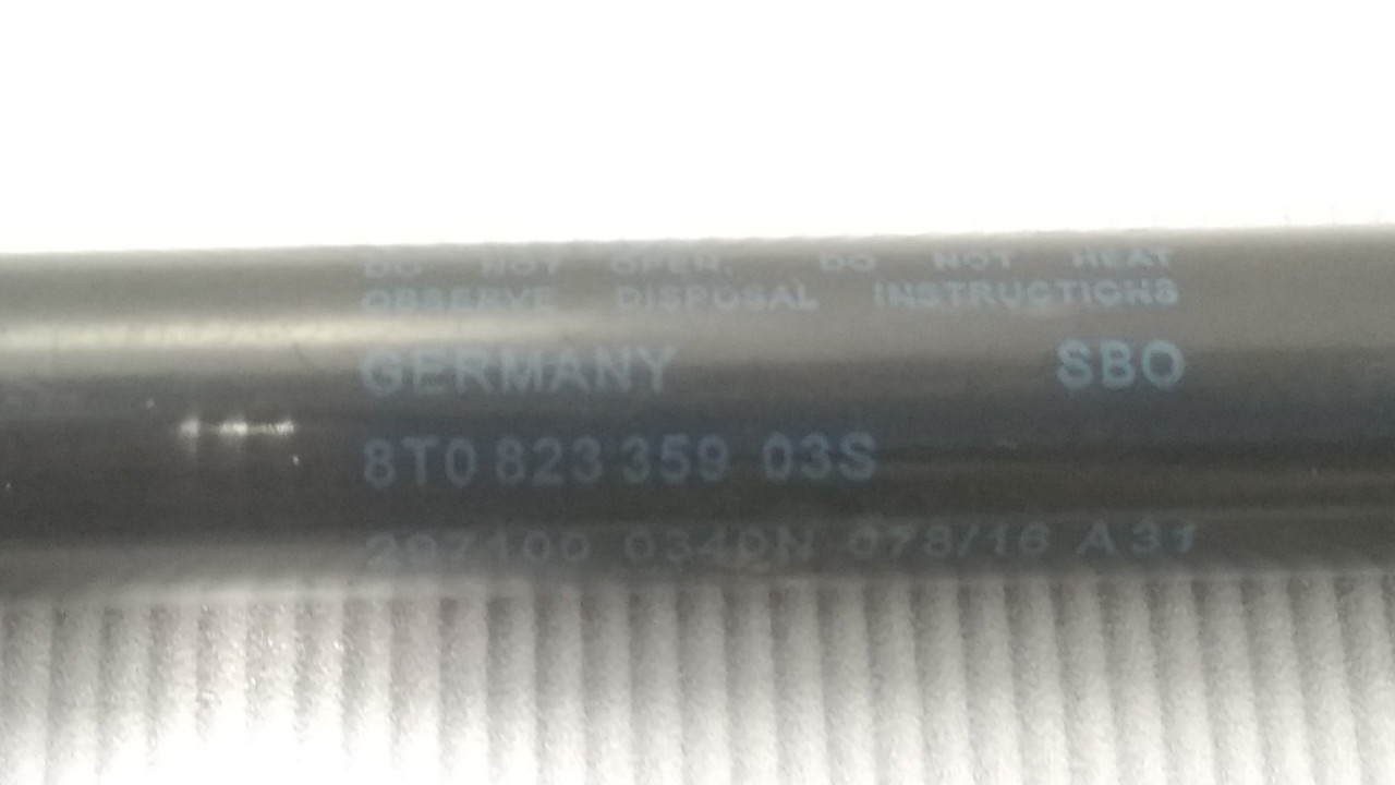 AMORTIZER HAUBE AUDI A4 (B8) > 07-11 8T0823359