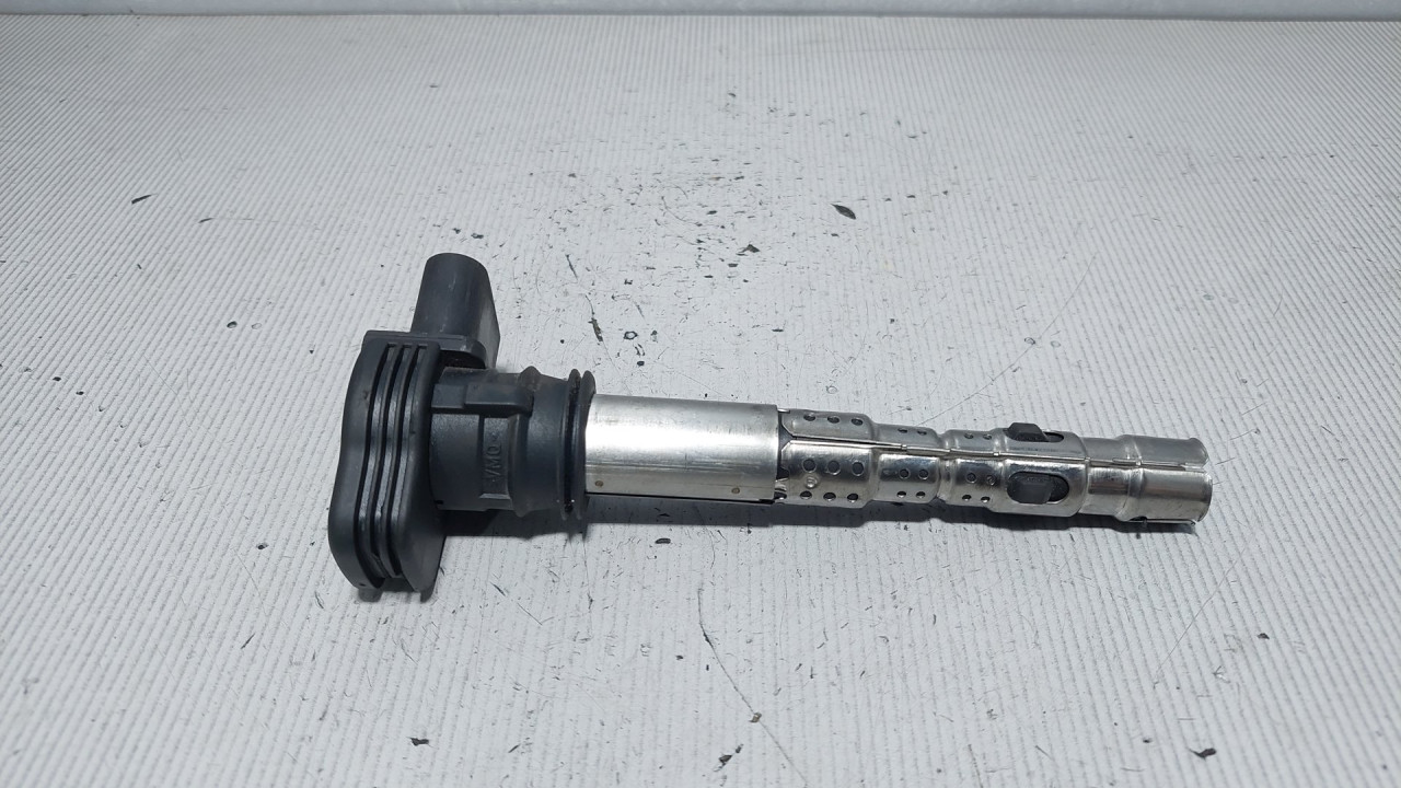 DIJELOVI BOMBINA VW GOLF 5 > 03-08 06F905115F