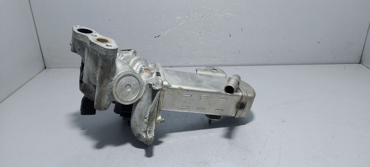 HLADNJAK EGR VENTILA FORD MONDEO > 10-14 V29004027