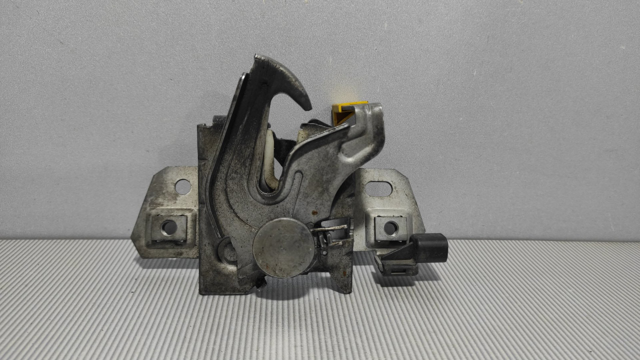 BRAVA HAUBE VOLVO S40/V50 > 04-07 30716530