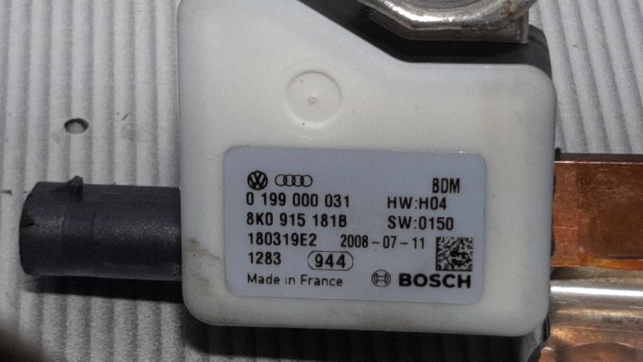 DIJELOVI KLEMA AUDI A4 (B8) > 07-11 8K0915181B