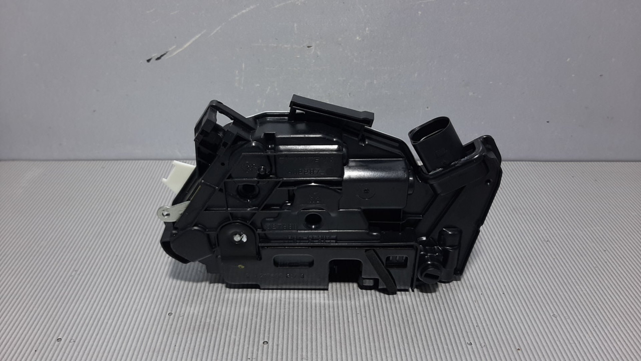 BRAVA VRATA SKODA SUPERB > 08-13 1S4839016C