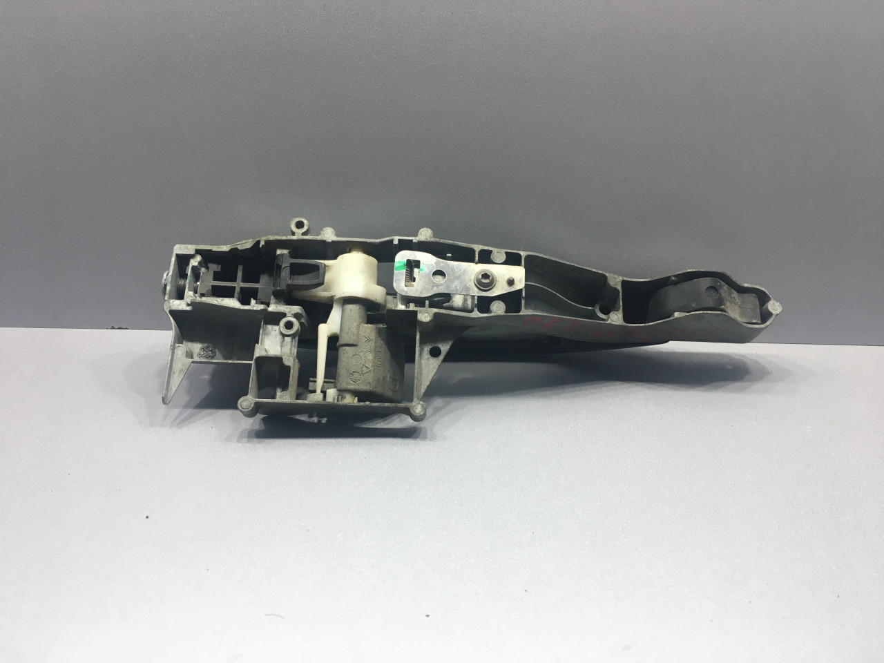 RUCKA VRATA PEUGEOT 207 > 09-12 9680168580
