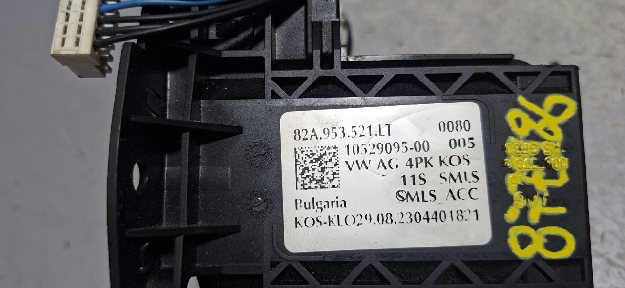 DIJELOVI RUCICE VOLANA AUDI A3 (8Y) > 20 -  1.5 82A953521LT