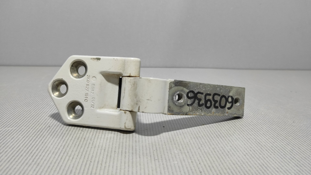 DIJELOVI BAGLAMA VW CADDY > 03-10 2K0827151C