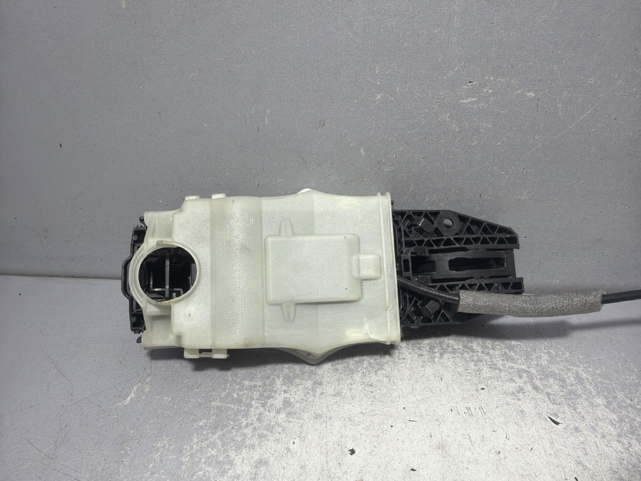 DIJELOVI RUCKA VRATA SKODA OCTAVIA > 13-16 5L0837885C
