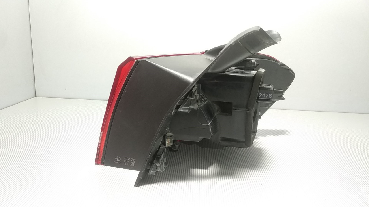 STOP SVJETLO VW PASSAT B8 > 14- 3G9945095D