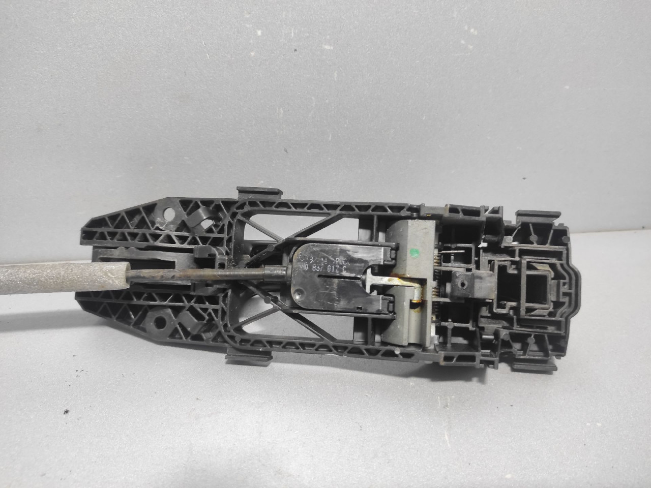 DIJELOVI RUCKA VRATA VW GOLF 6 > 08-12 5N0839885H