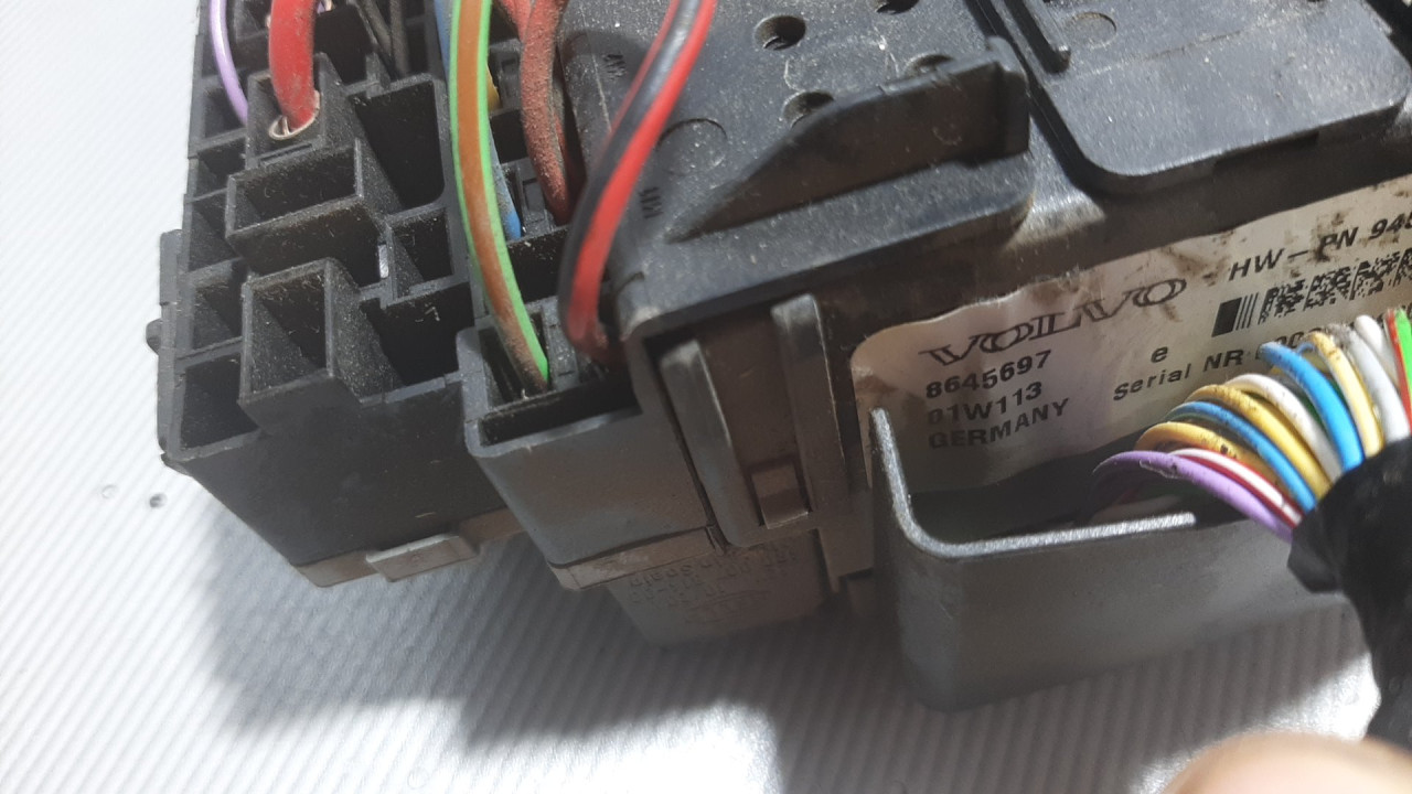 ELEKTRONIKA MODUL VOLVO S70/V70 > 00-04 8645697
