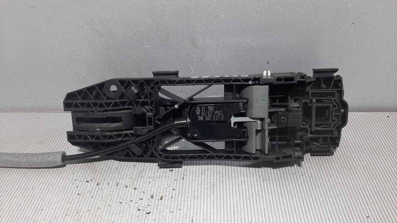 RUCKA VRATA SKODA FABIA > 07-10 5N0839885H