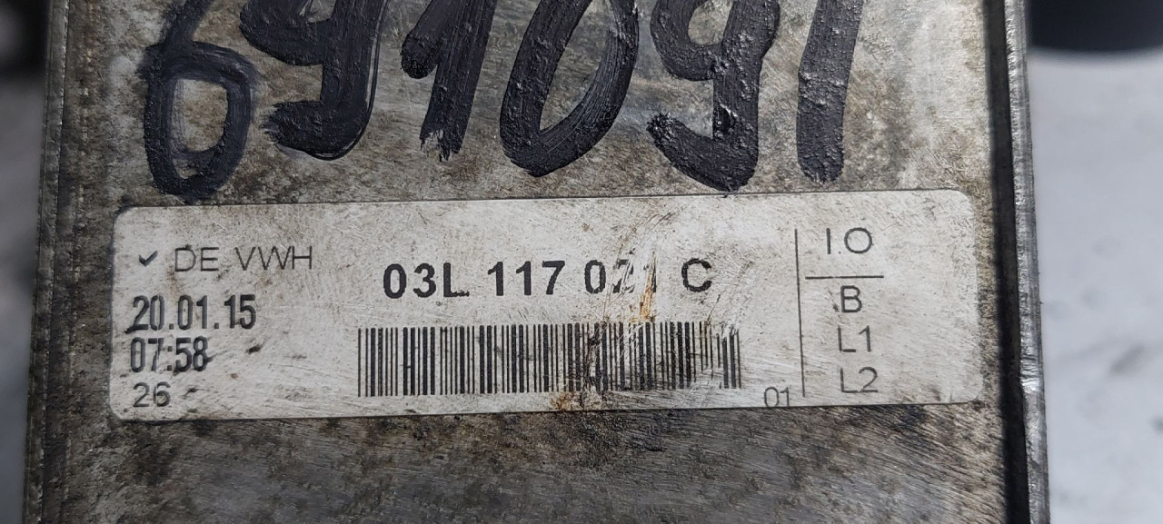 DIJELOVI HLADNJAK ULJA VW SHARAN > 10- 03L117021C