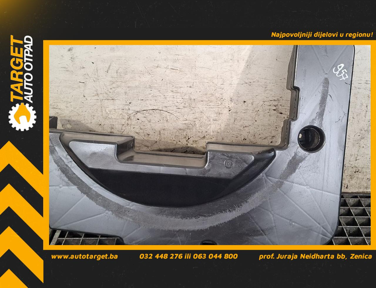 DIJELOVI ZVUCNIK AUDI A4 (B8) > 12-15 2.0 8T8035382