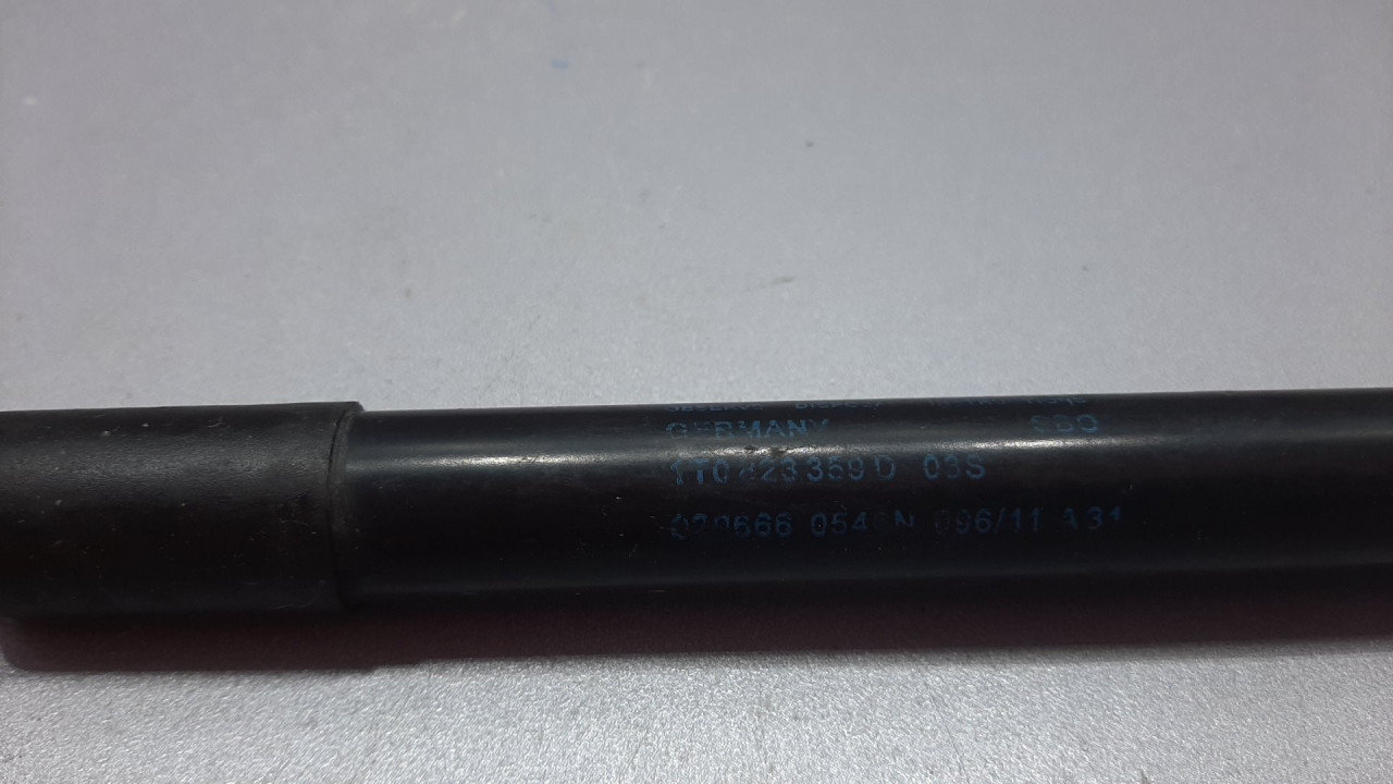 AMORTIZER GEPEKA VW TOURAN > 10-15 1T0823359D
