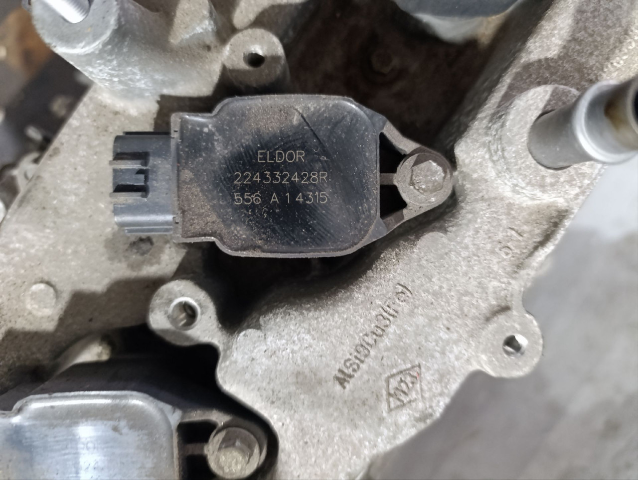 DIJELOVI BOMBINA NISSAN QASHQAI > 14-17 224332428R