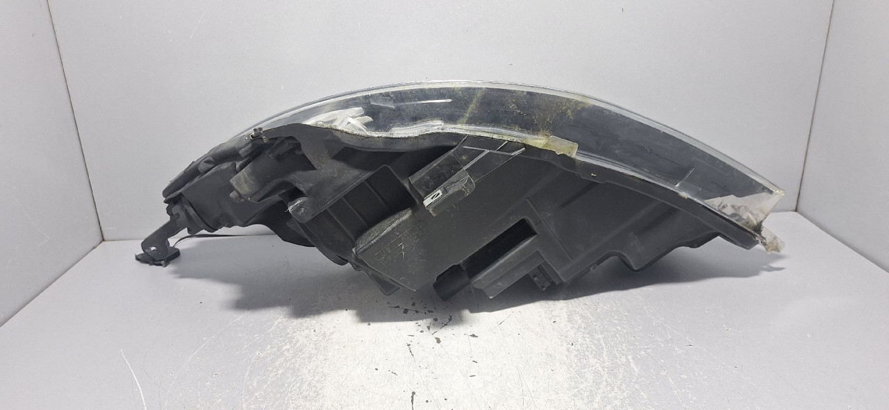 DIJELOVI FAR OPEL ASTRA J > 12-15 13371602
