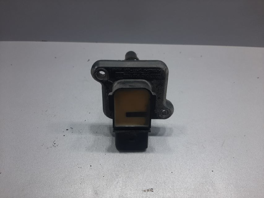 DIJELOVI BOMBINA VW GOLF 4 > 97-03 06B905115E