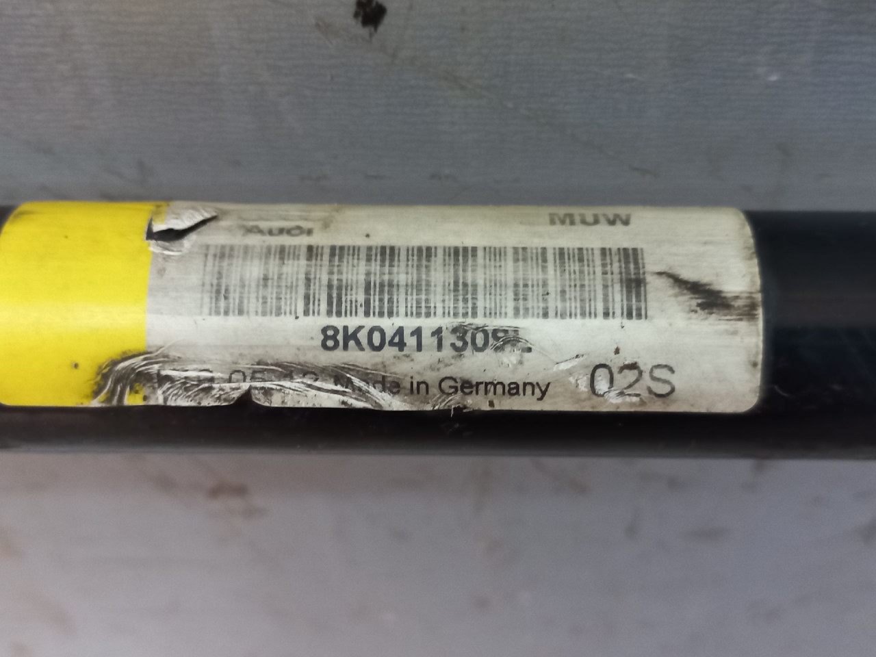BALANS STANGA AUDI A4 (B8) > 12-15 8K0411309