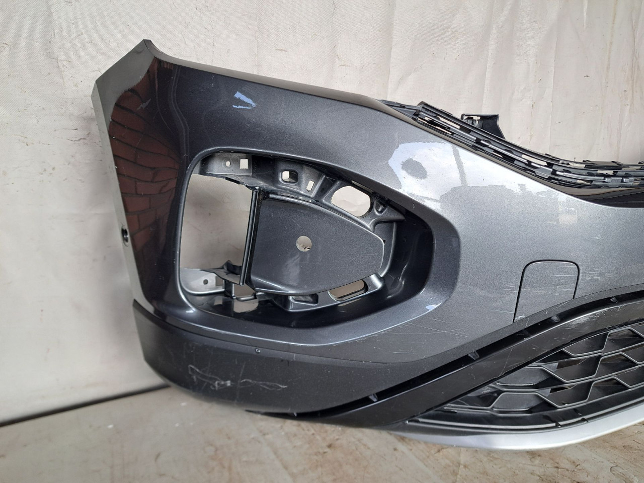 DIJELOVI BRANIK VW T-ROC > 17- 2GA807221Q