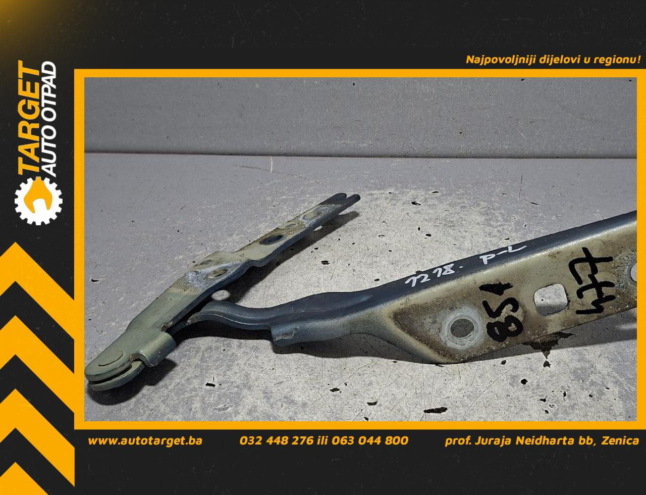 DIJELOVI SKARE OD HAUBE VW GOLF 7 > 12-16 5G0823301B