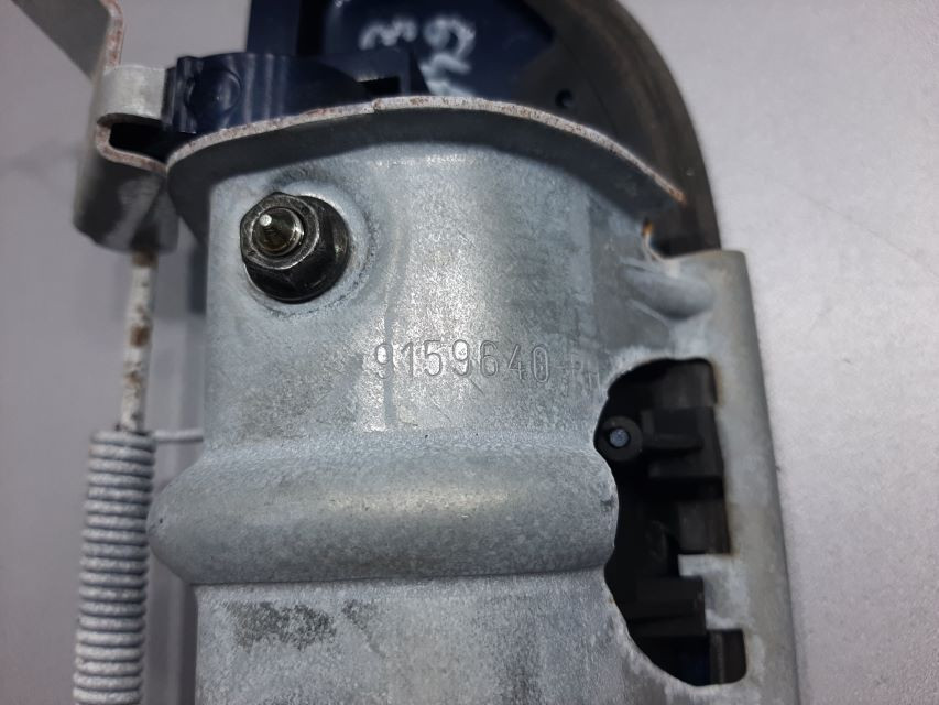 DIJELOVI RUCKA VRATA VOLVO V70 > 05-07 9159640