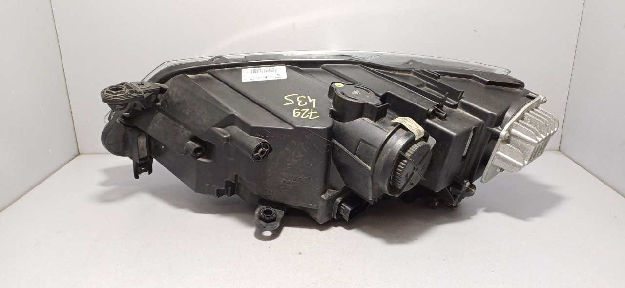 DIJELOVI FAR SEAT ATECA > 16-20 576941008F