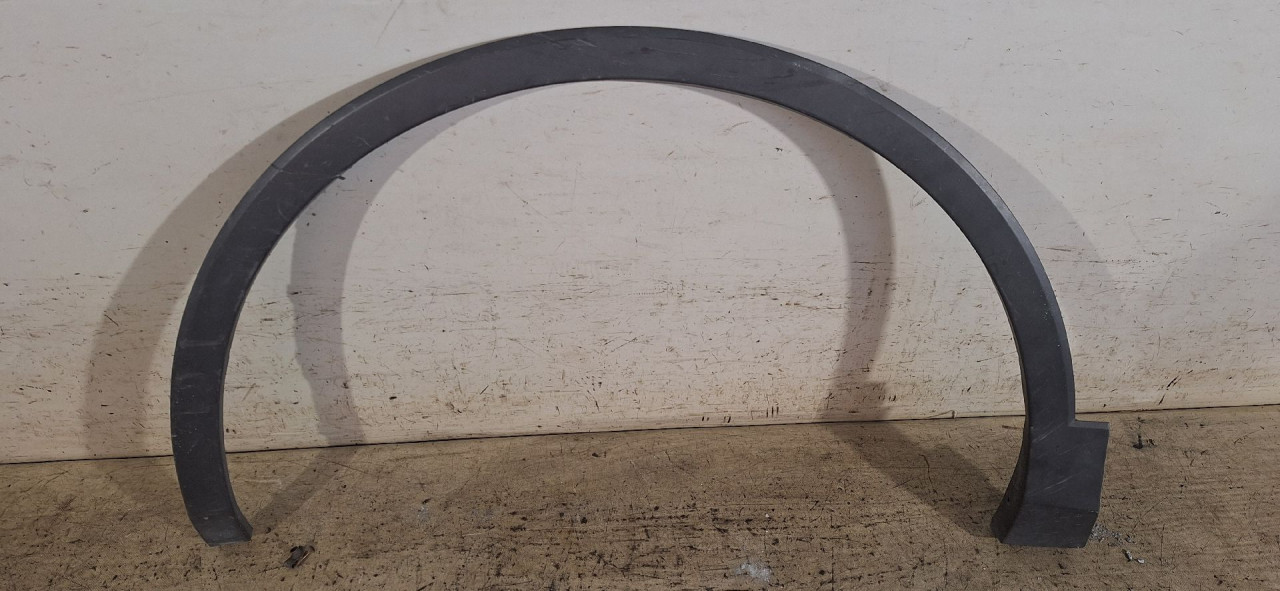 RUB BLATOBRANA VW TIGUAN > 16-20 5NA854731E