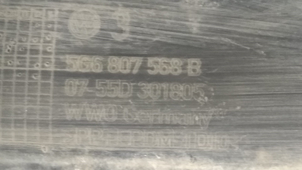 DIJELOVI SPOJLER VW GOLF 7 > 12-16 5G6807568B