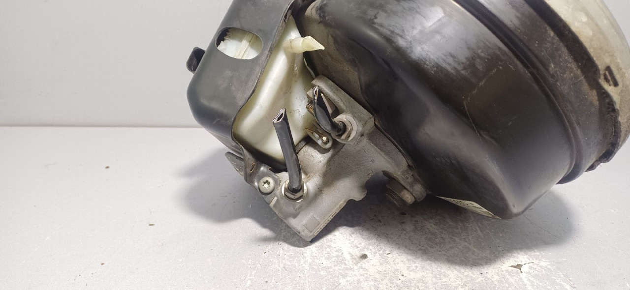 GLAVNI KOCIONI CILINDAR AUDI A4 (B8) > 12-15 4G2611021C