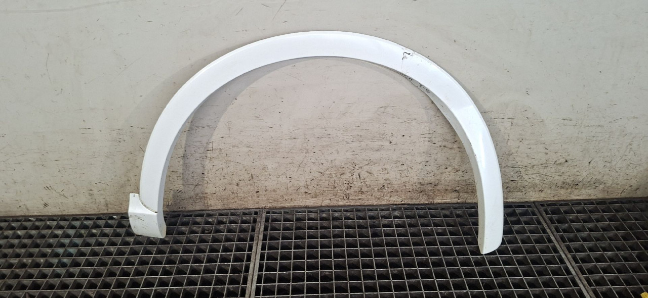 DIJELOVI RUB BLATOBRANA AUDI Q3 > 11-15 2.0 8U0853718A