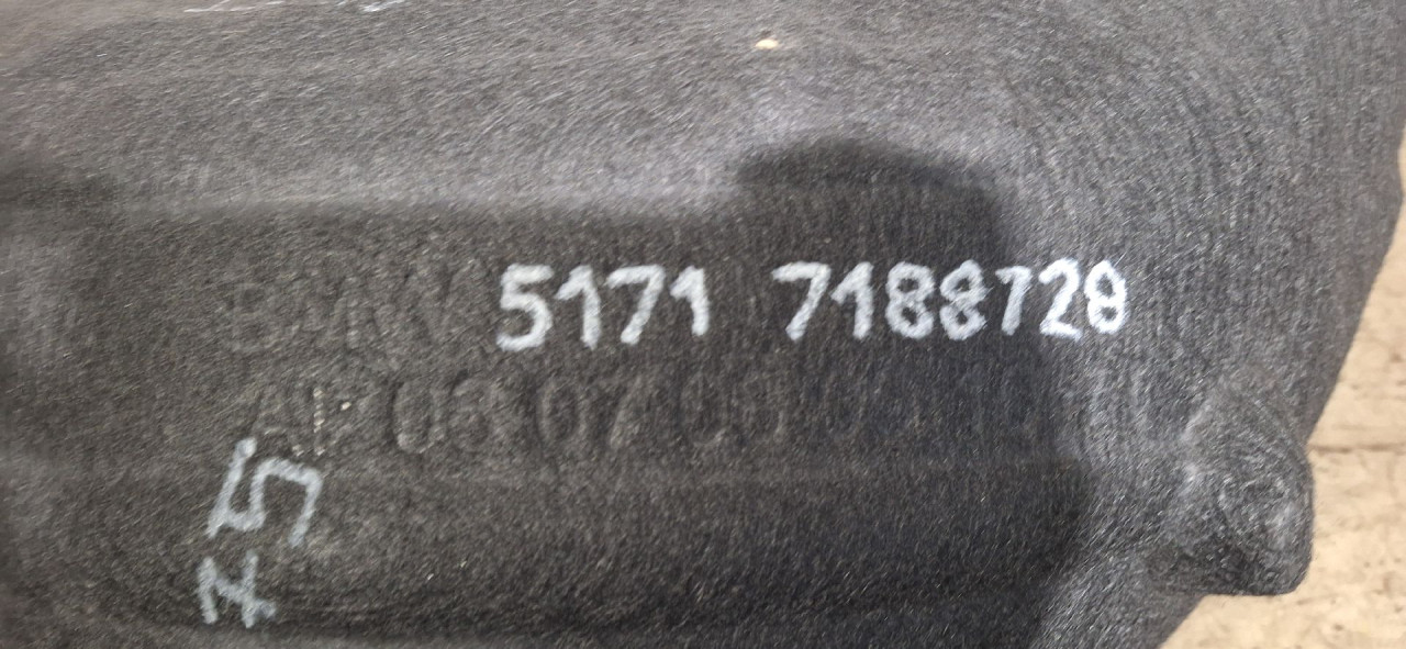 UNUTRASNJI BLATOBRAN BMW SERIJA 5 (F10/F11) M-TECH > 13
