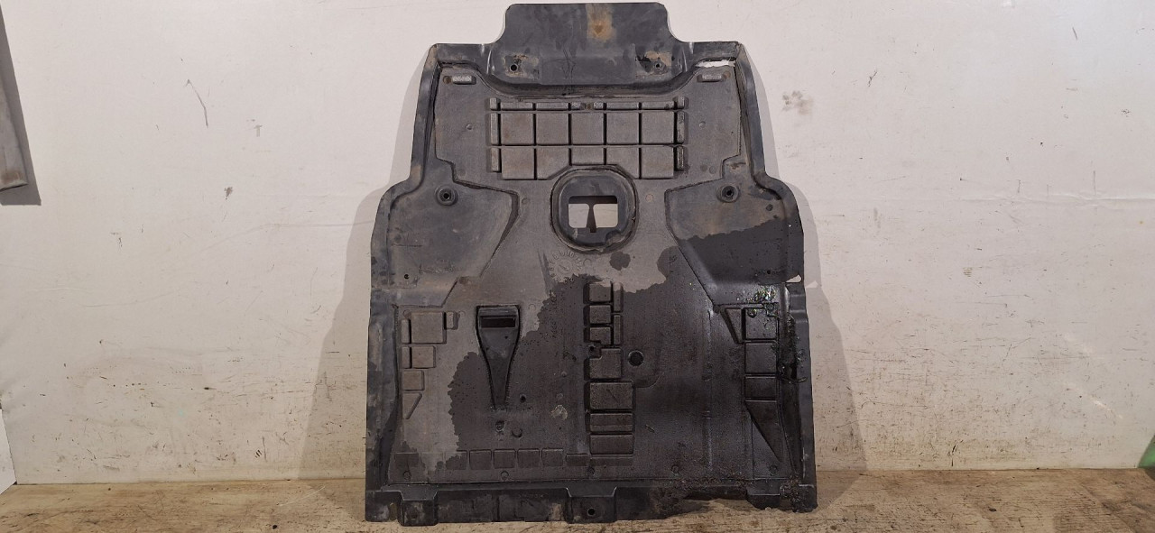 PODNA ZASTITA MERCEDES B KLASA (W246) > 14-19