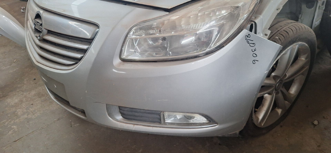 DIJELOVI BRANIK OPEL INSIGNIA > 09-13 2.0 13238286