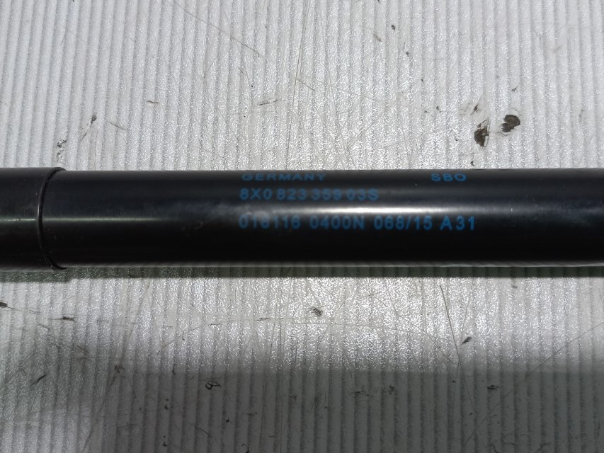 AMORTIZER HAUBE AUDI A1 > 10-14 8X082335903S