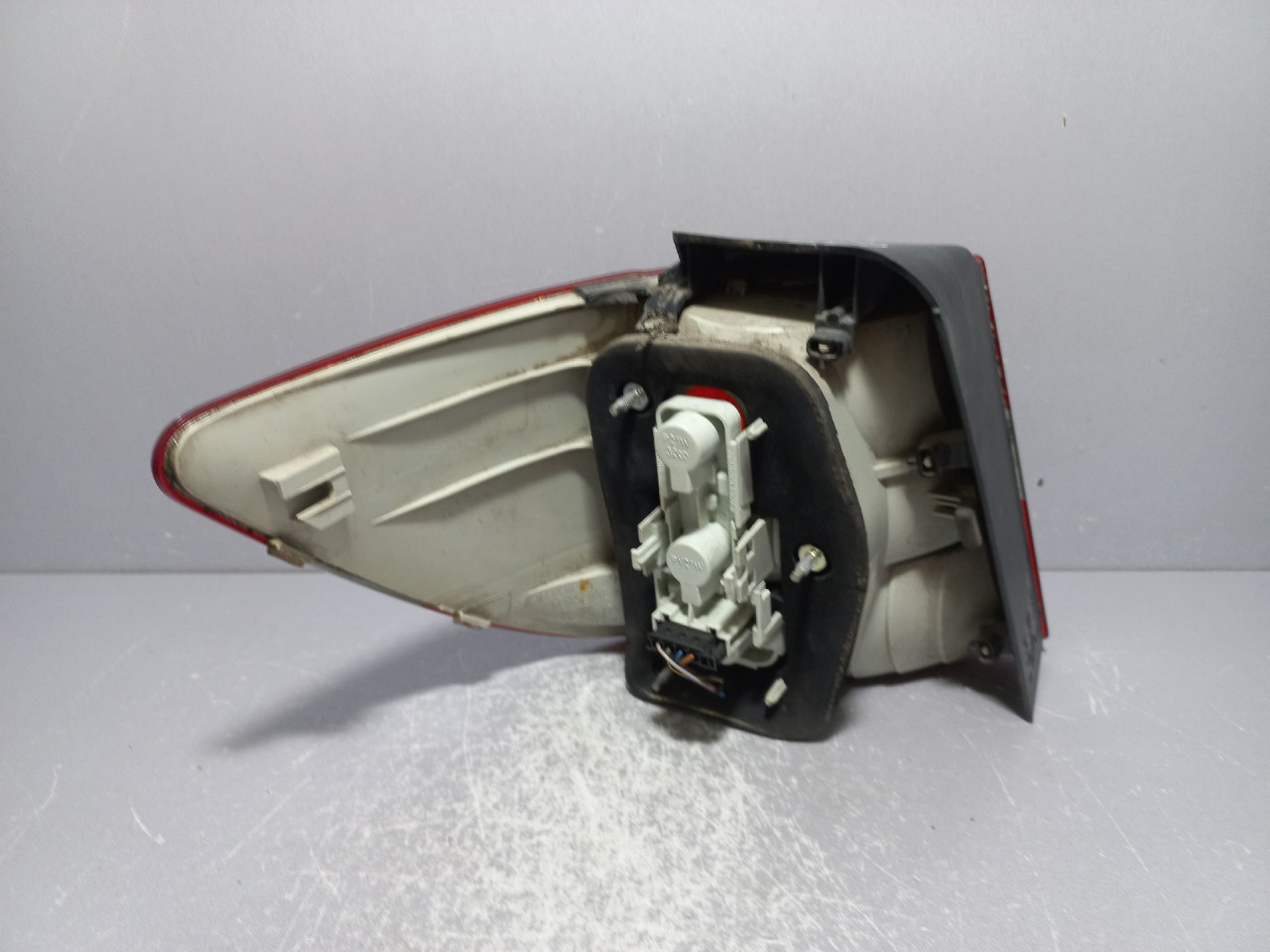 STOP SVJETLO MERCEDES B KLASA (W245) > 09-11 A169820266