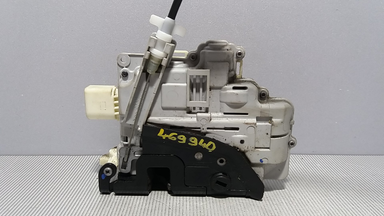 BRAVA VRATA VW PASSAT B7 > 10-14 3C4839016A