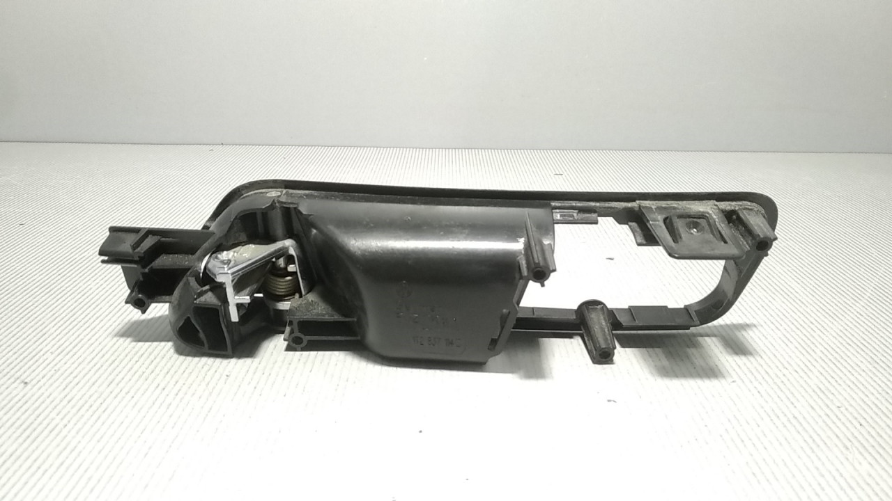 UNUTRASNJA RUCKA VRATA VW CADDY > 03-10 1T2837114D