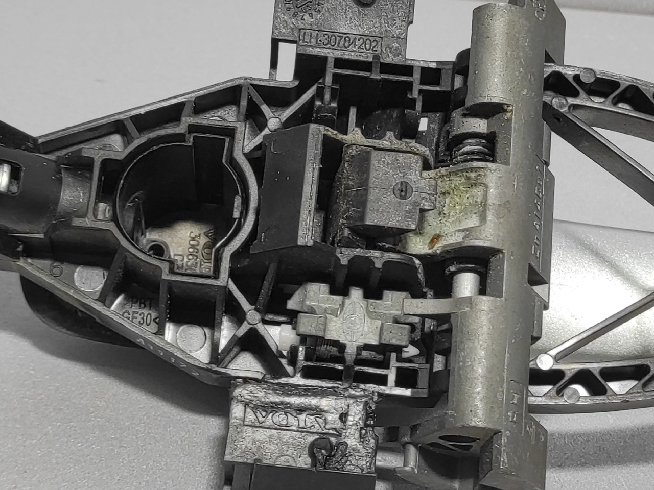 DIJELOVI RUCKA VRATA VOLVO XC60 > 13-16 30784203